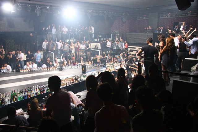 Eller Van Buuren & Chris Jones